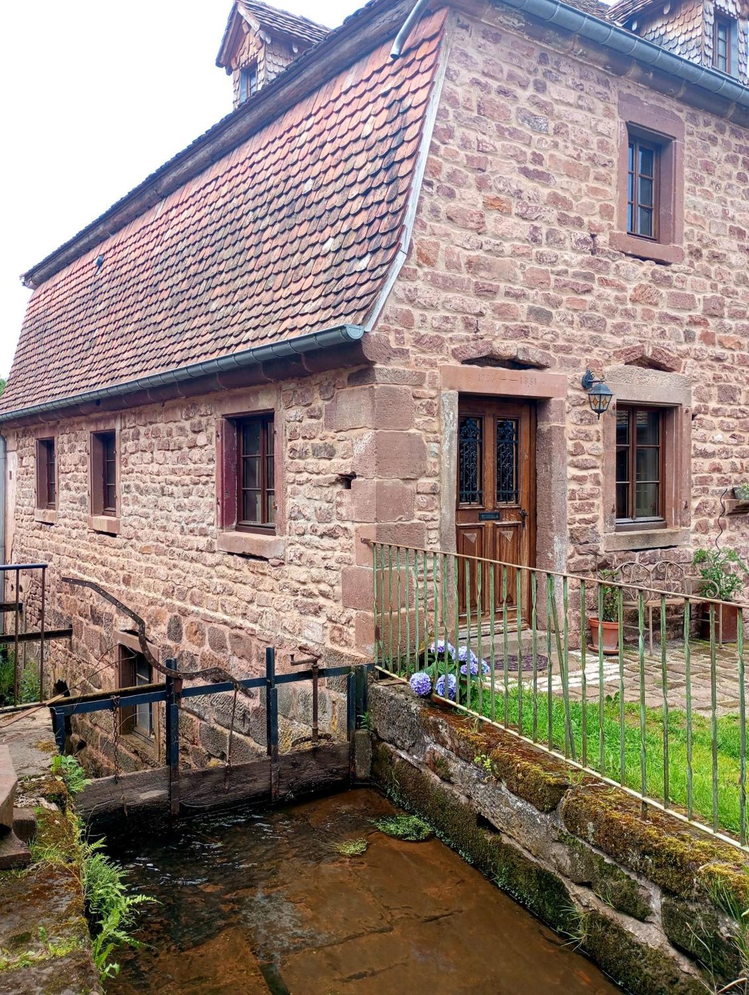 Maison D'Hotes De Charme - Ancien Moulin En Pleine Nature - La Paulusmuehle Soucht Exterior foto